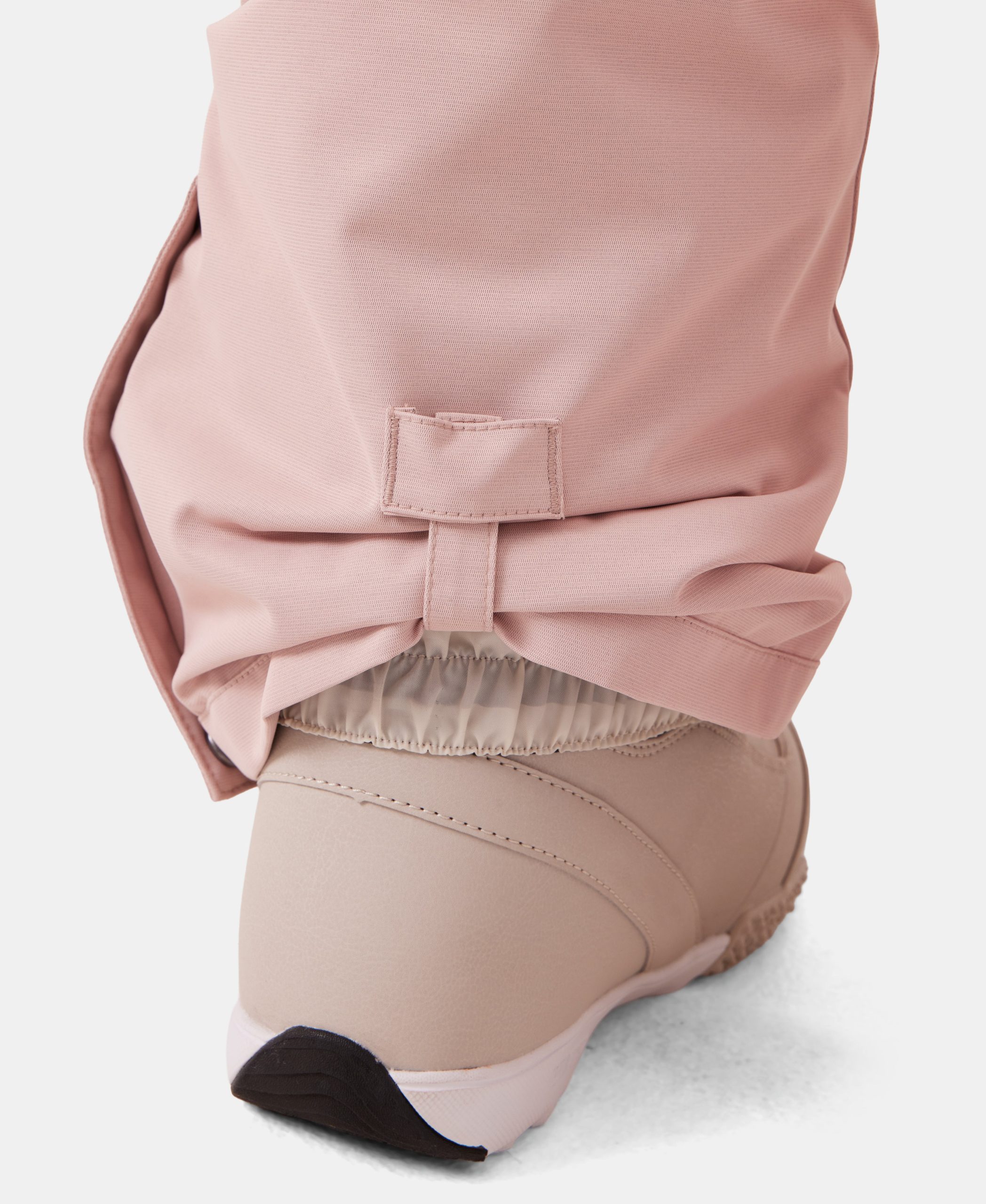 Nadia Pant - Image 11