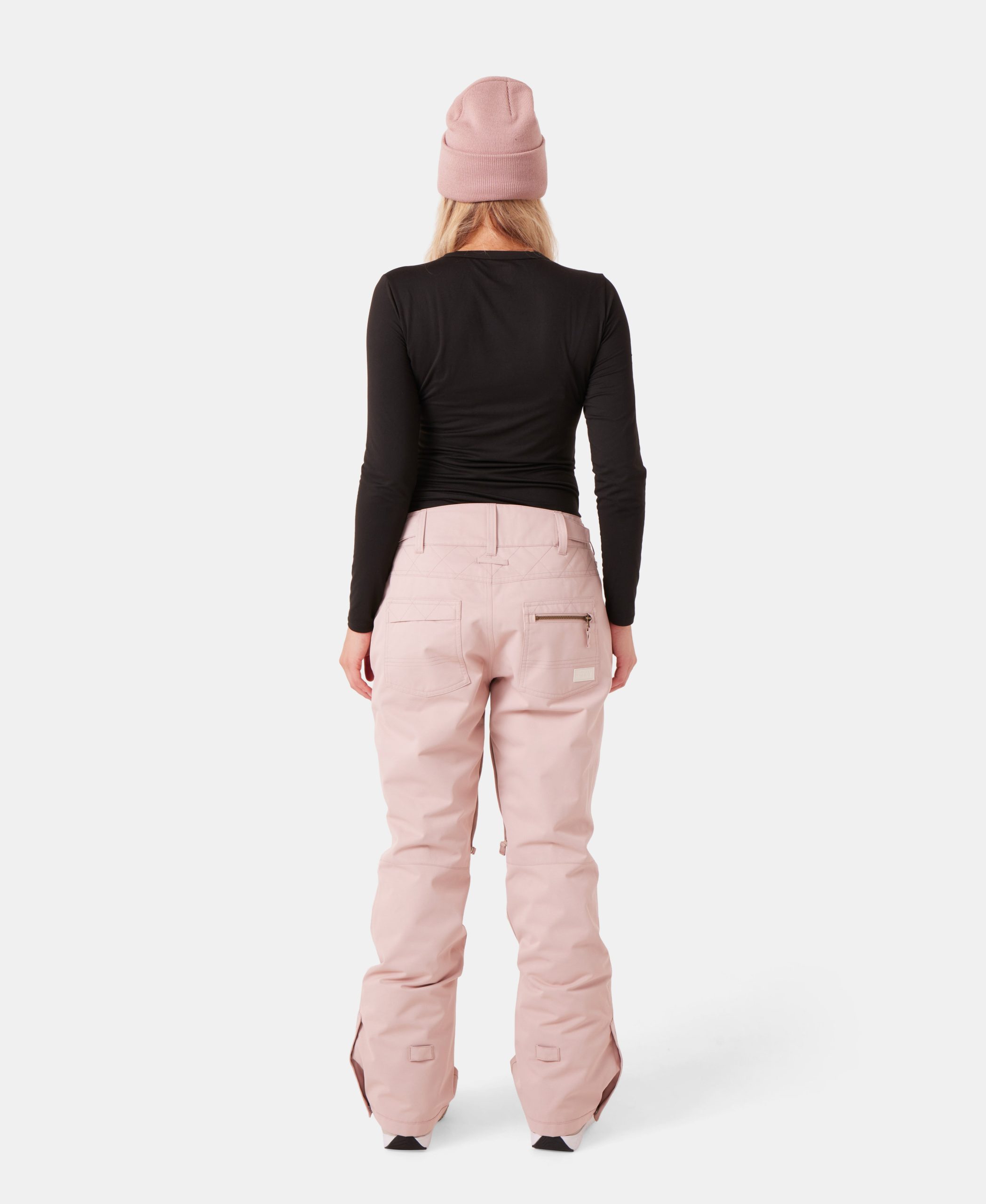 Nadia Pant - Image 6